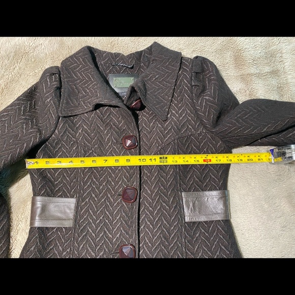 Mackage NWOT chevron belted waist wool coat - Picture 4 of 16